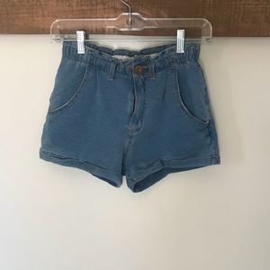 Bullhead mom shorts